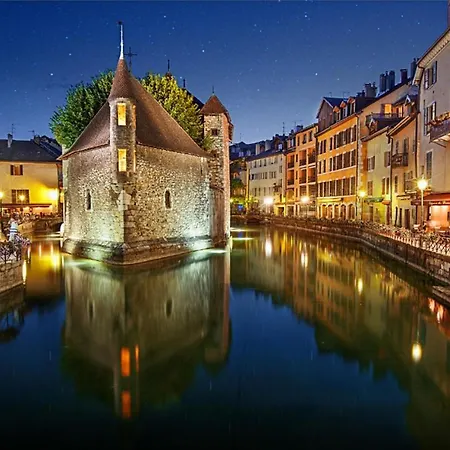 Joli Studio Proche Vieille Ville + Parking Annecy Buitenkant foto